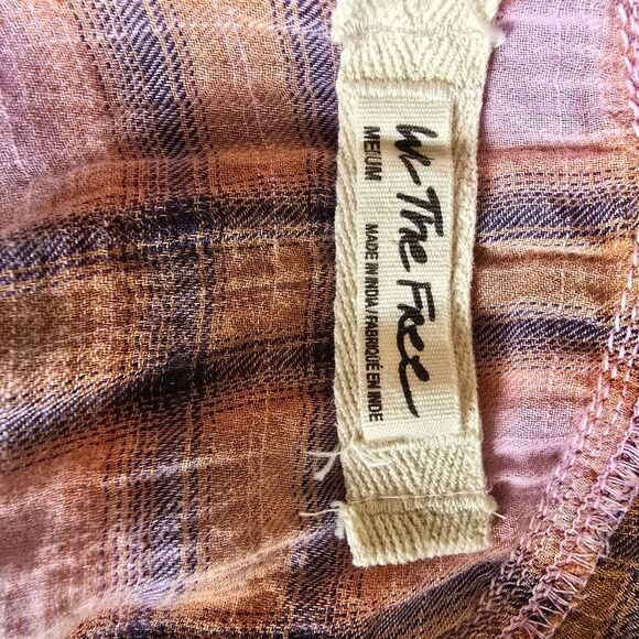 ONE OF THE BOYS PLAID TUNIC SHIRT IN IVORY COMBO WE THE FREE Size M - Picture 9 of 10